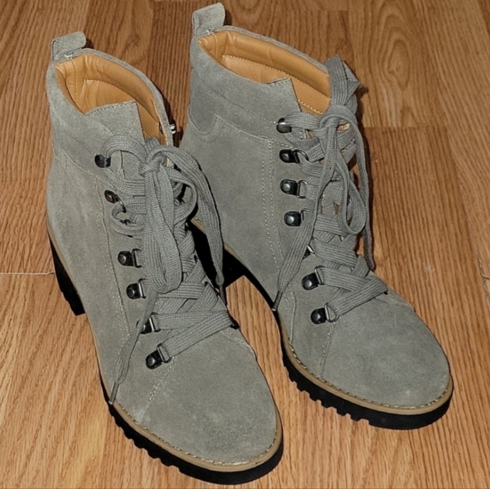 Caslon Jadey Womens Ankle Boot Water Resistant